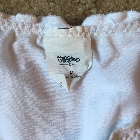 White lace bikini - Picture 5 of 6